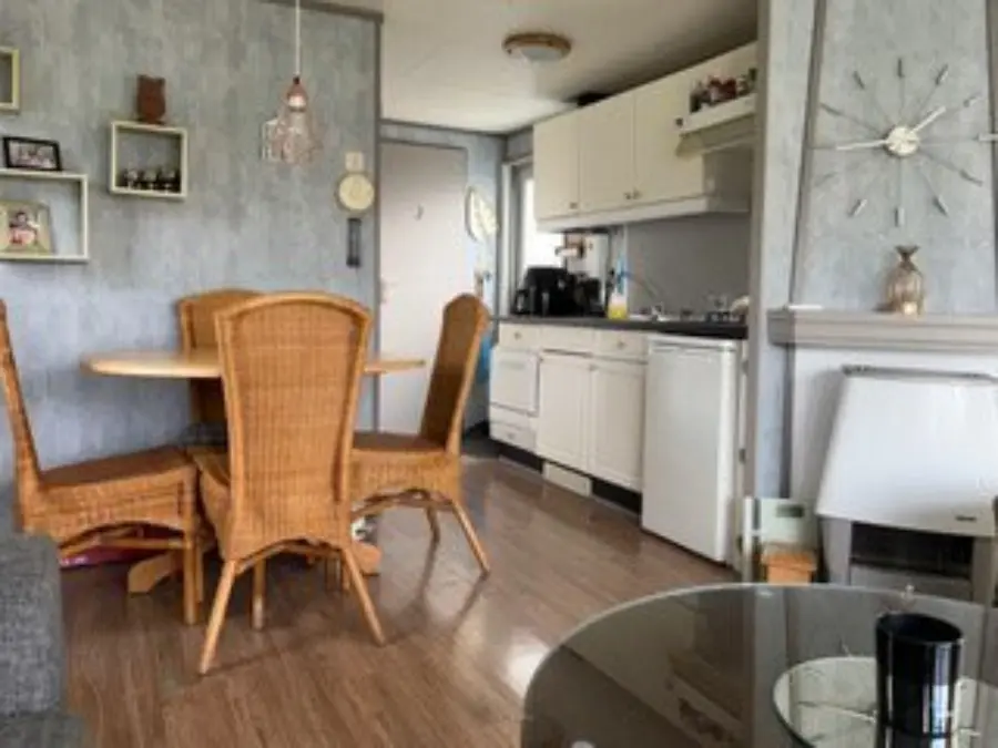 5ed46e5b 8a3c 4f76 9fcb 54d119fde8ec 1 105 c