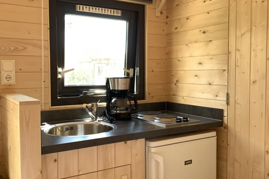 Woodlodge 4 personen - Keuken - Sint Maartenszee