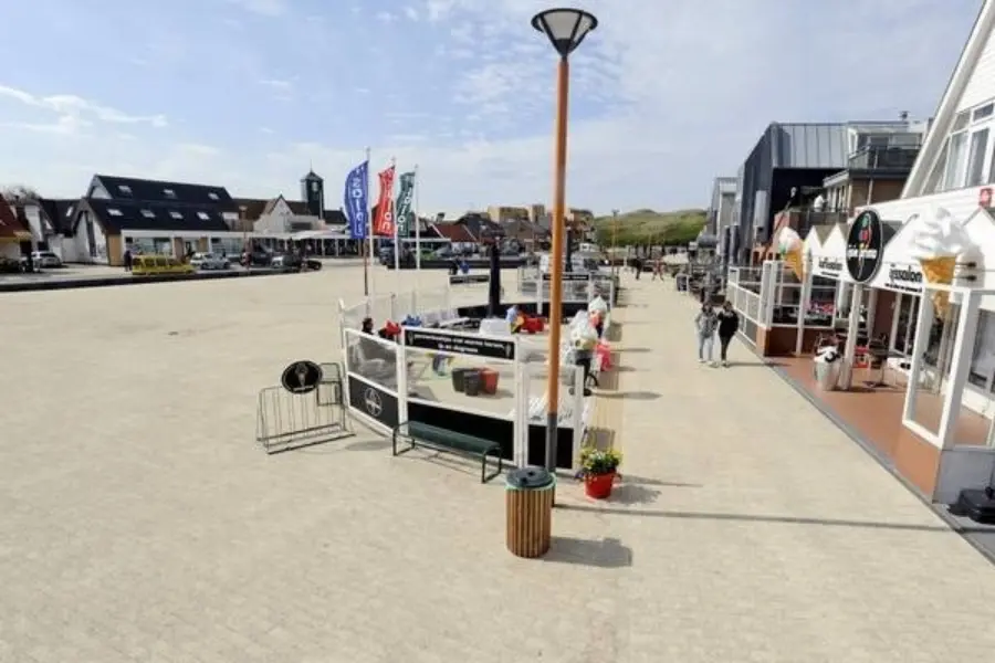 Dorpsplein callantsoog2