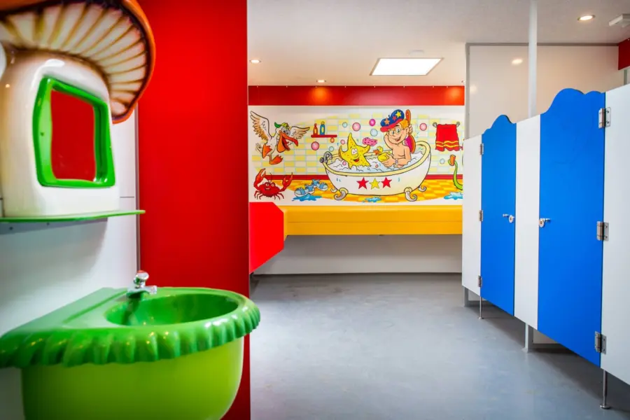 28238499_1774453579280254_5565621948969545189_o