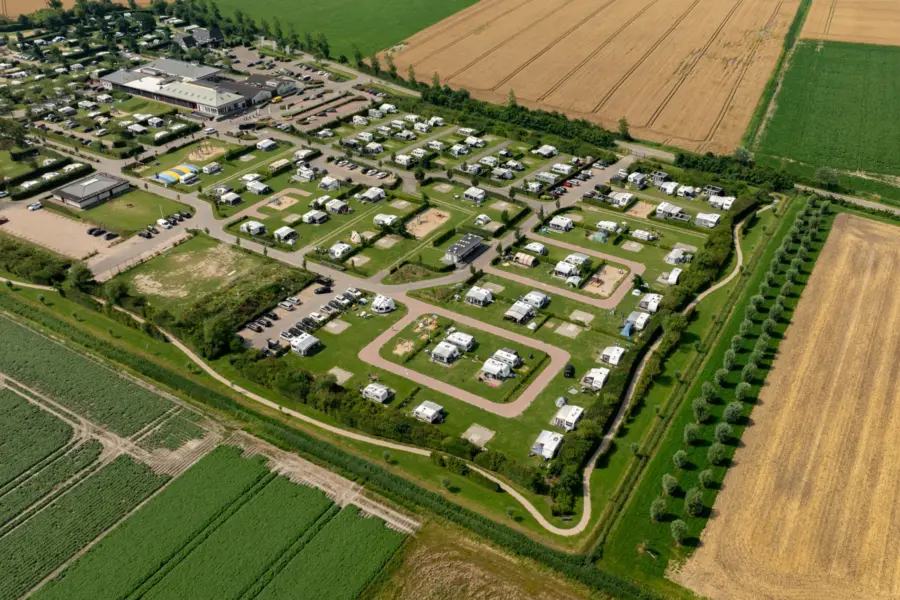 Luchtfoto veld J en Q