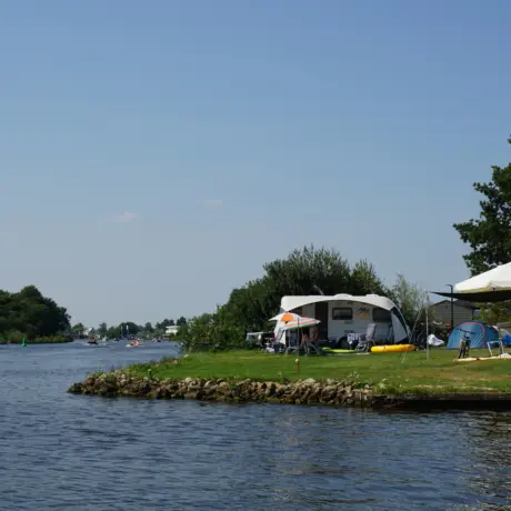 Kamperen aan het water - camping It Wiid