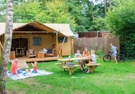 Safarilodge op de Veluwe in Emst bij Camping de Zandhegge
