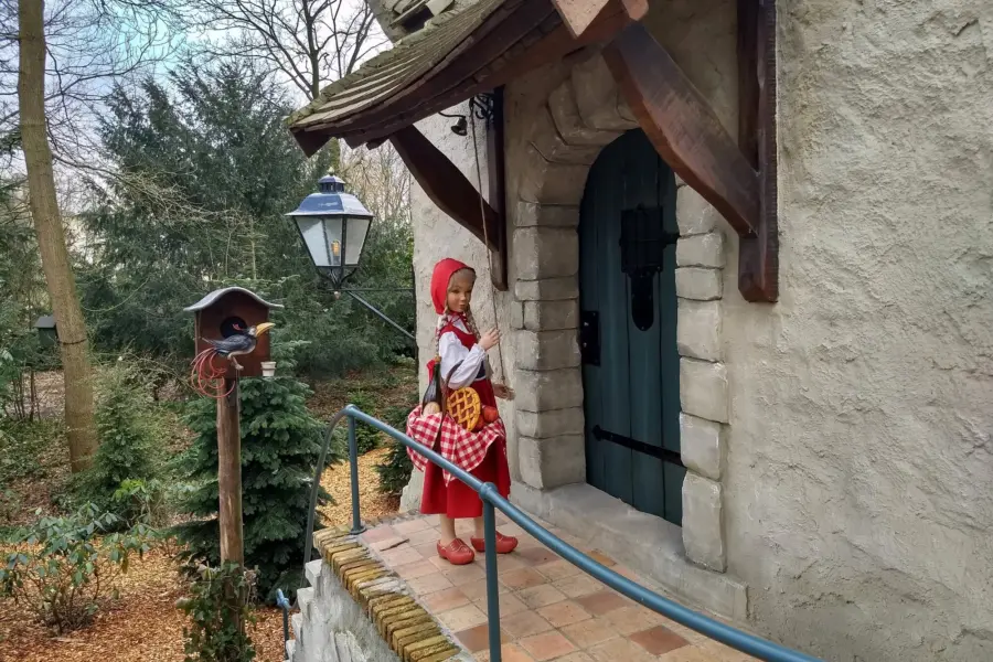 Anton Pieck - roodkapje