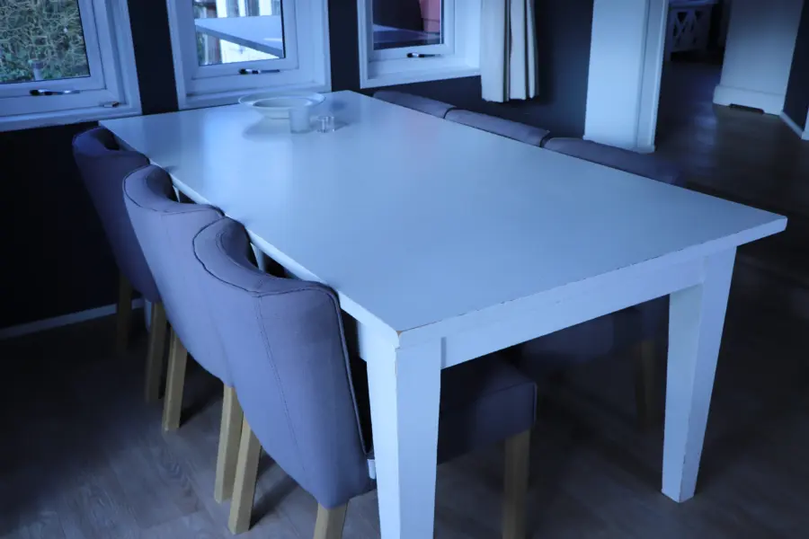 Eetkamer chalet 147