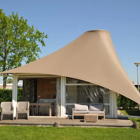 Glamping tent buitenkant terras