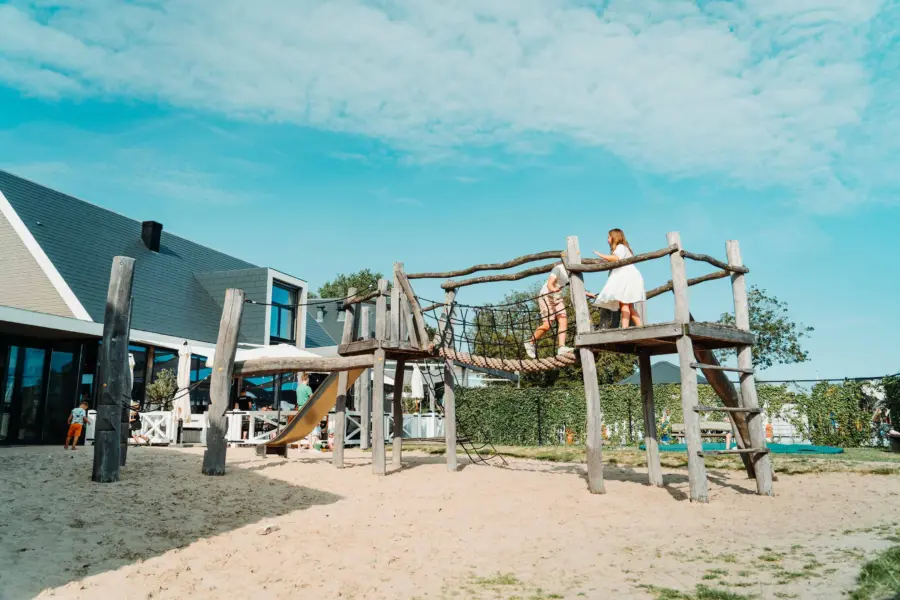 Piazza zomer 2024 lowres 73 van 243