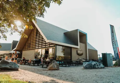 Italiaans restaurant voor families op Camping Zonneweelde in Zeeland
