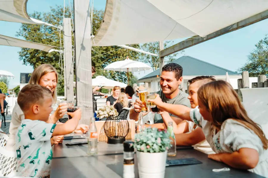 Piazza zomer 2024 lowres 63 van 243