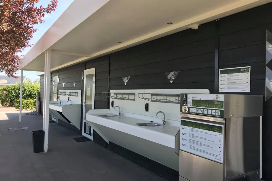 Afwasplaats met Easy Be vaatwasmachine