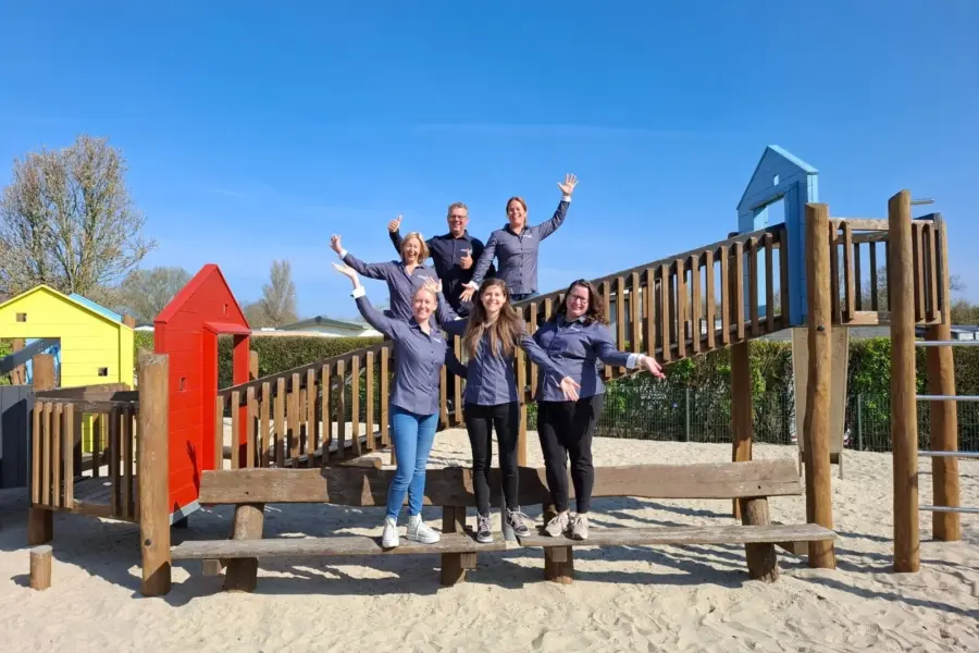 Team 2025 in de speeltuin