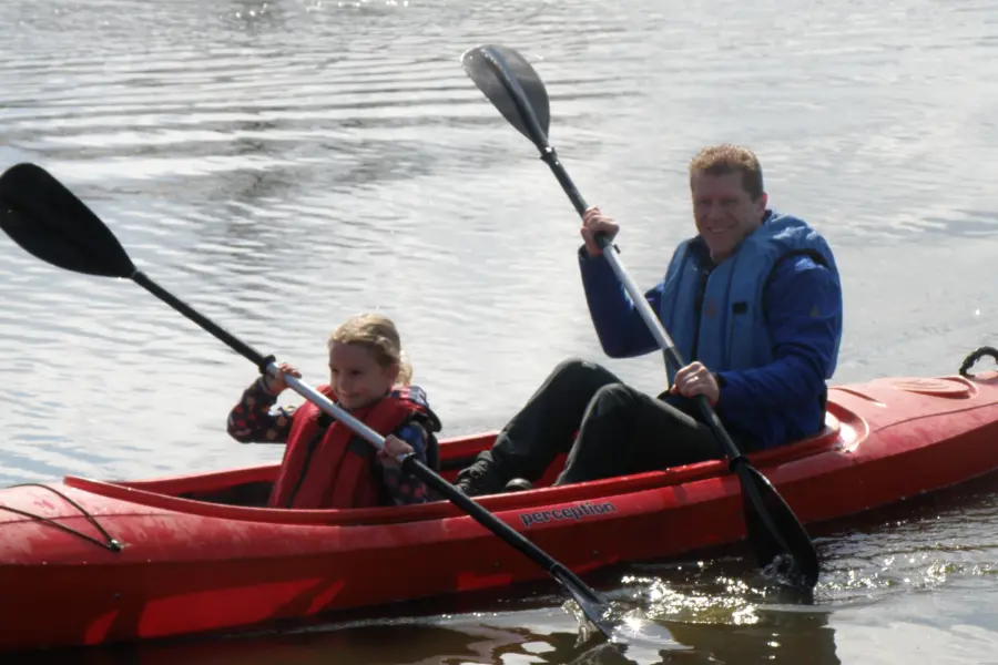 Buitengewoon actief kano 8