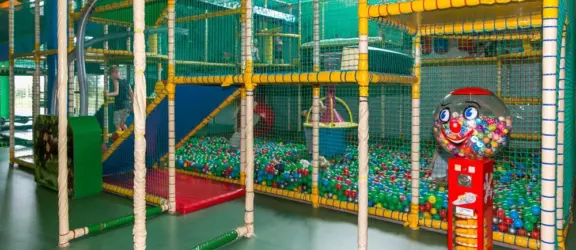 Speel en klimgedeelte speelbos joure