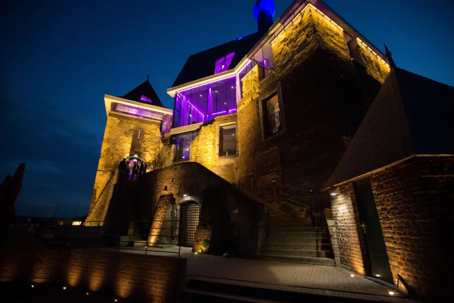 Kasteel keverberg limburg hele kasteel 2840 29