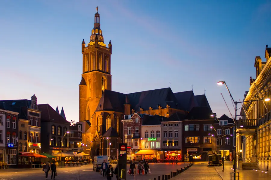 Roermond depositphotos 72879879 xl 2015