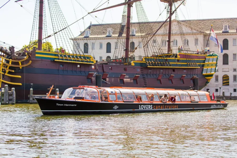 Lovers Canal Cruises