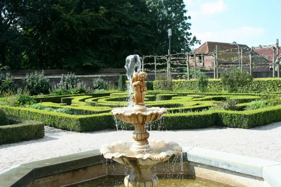 Tuin bij kerk Vollehove - Deposit