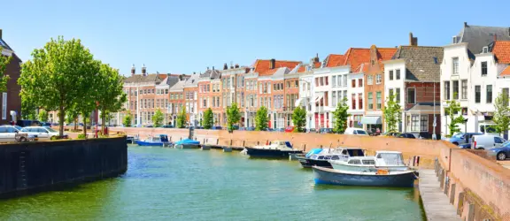 Middelburg -Depositphotos_169410174_xl-2015