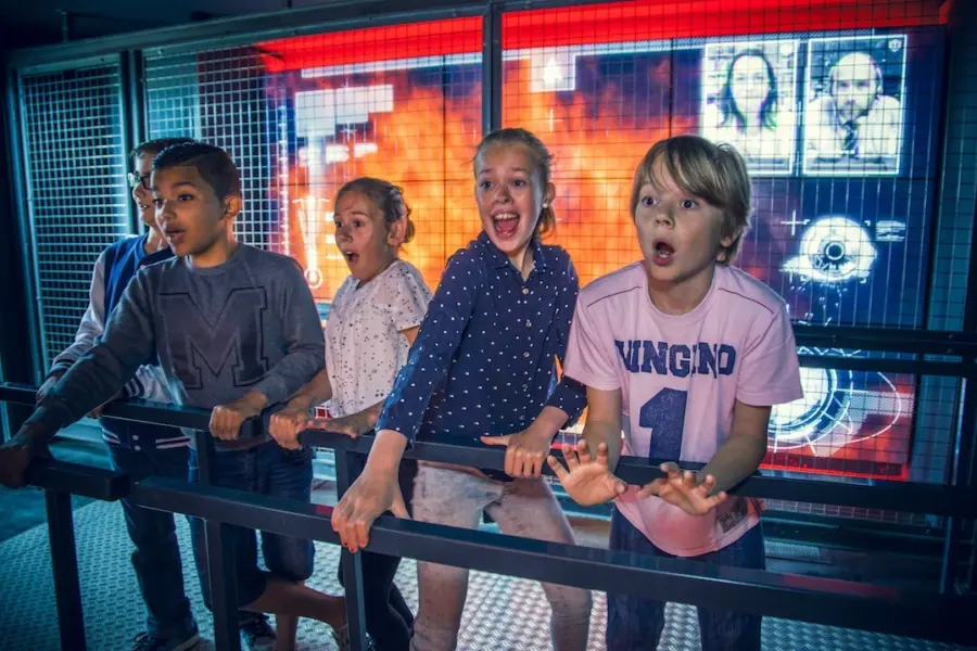 1 expeditionearth 6 kopie