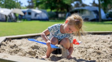 Kampeerplaats met speelgelegenheid