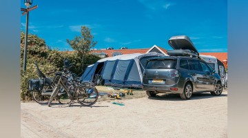 Kampeerplaats L deluxe