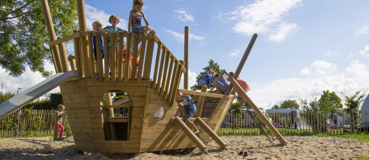 Piratenschip.JPG
