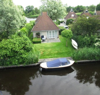 Bungalow type Wetter aan het water