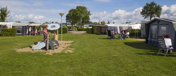 Kamperen - Zonneweelde