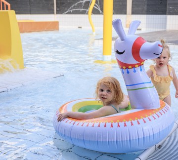 Kaps - Overdekte waterspeeltuin.jpg