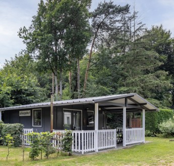 Scheepshut zijkant De Haeghehorst.jpg