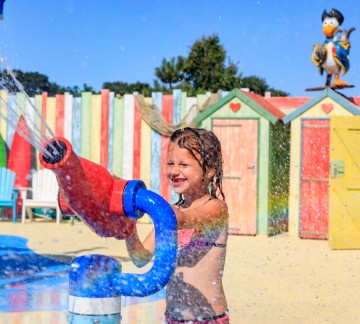 Julianhoeve - spraypark.jpg