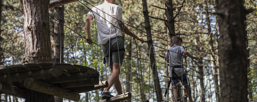 Outdoor Climbing Park Grolloo