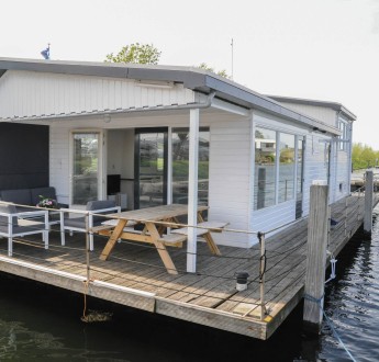 Woonboot Veerdonck-21.jpg