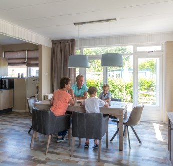 Beachbungalow eethoek.jpg