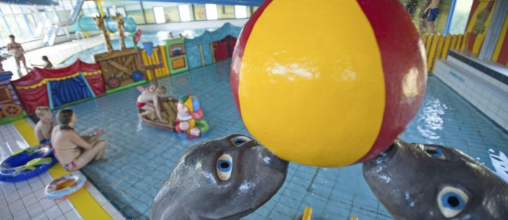 Zwembad - Tempelhof - close speelelement