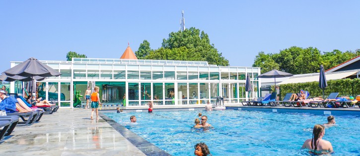 buitenzwembad Ginsterveld