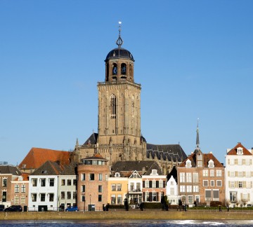 Deventer - Depositphotos_11420087_xl-2015.jpg