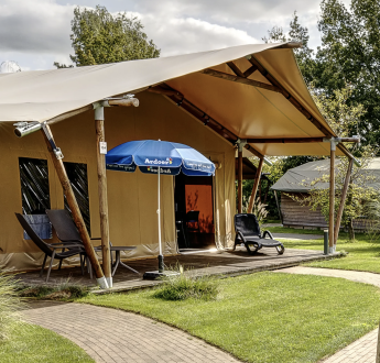 Zijaanzicht tent.png