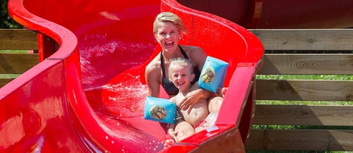 Zwembad - Akkertien glijbaan