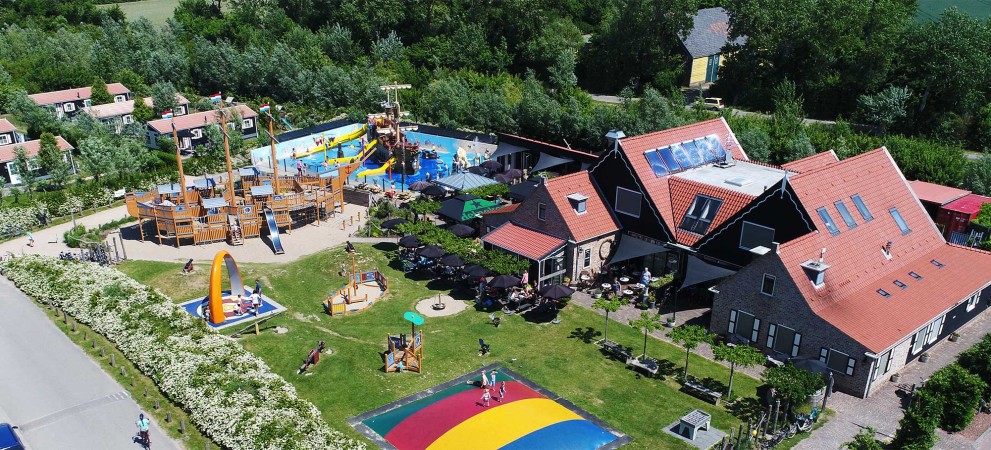 2017_drone_hoofdgebouw_2500px.jpg 2017_drone_hoofdgebouw_2500px.jpg