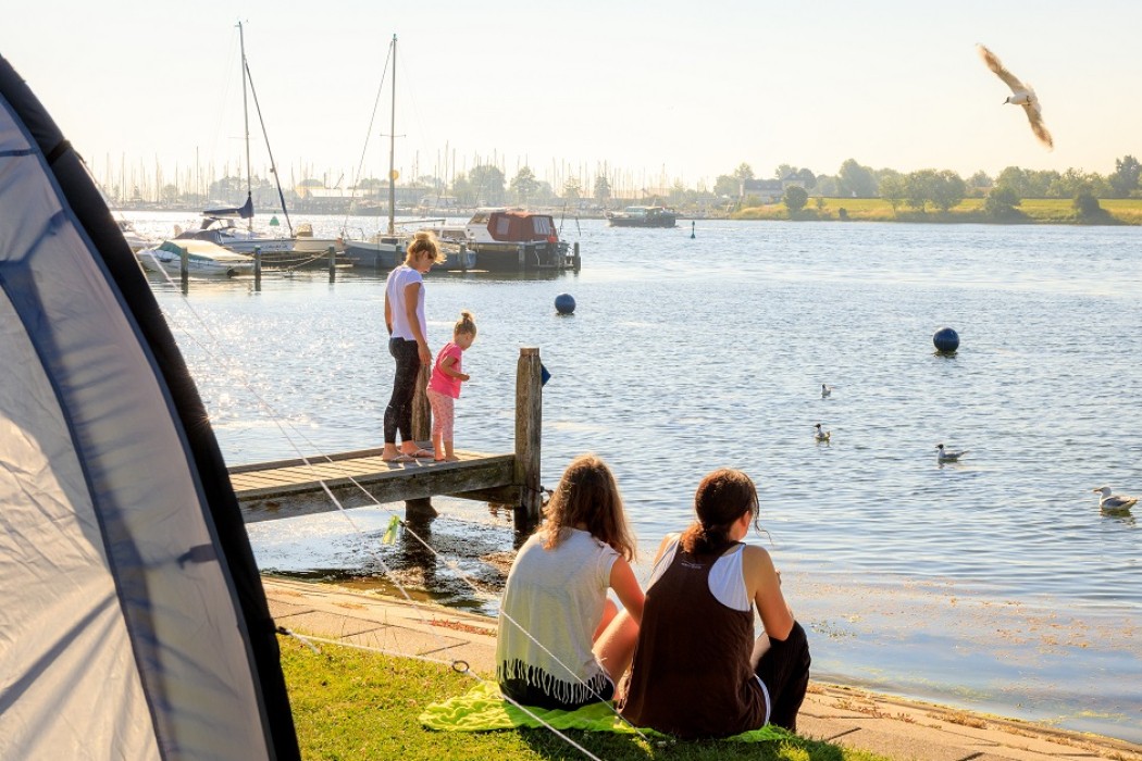 Camping en Villapark De Paardekreek