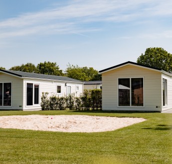 Chalet 5 pers-zijaanzicht.jpg