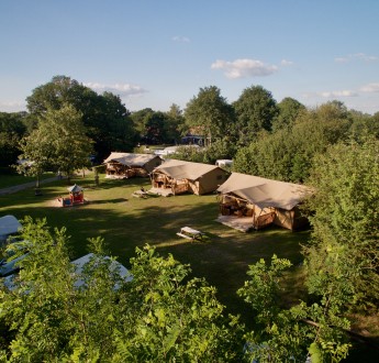 Appelgaard kamperen safaritenten Kaps Twente.JPEG